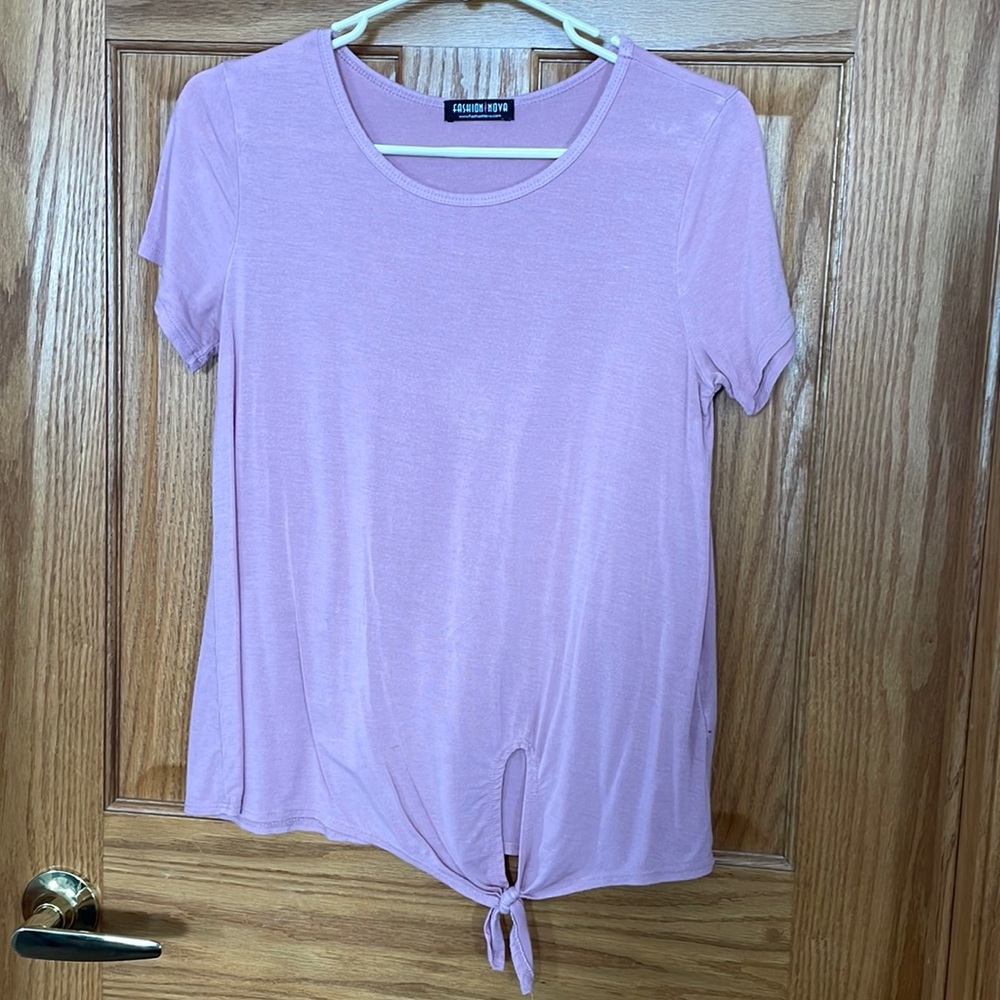 Size Medium fashion nova soft pink blouse